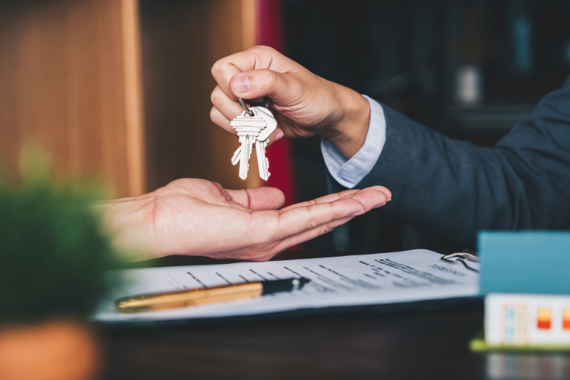 giving keys